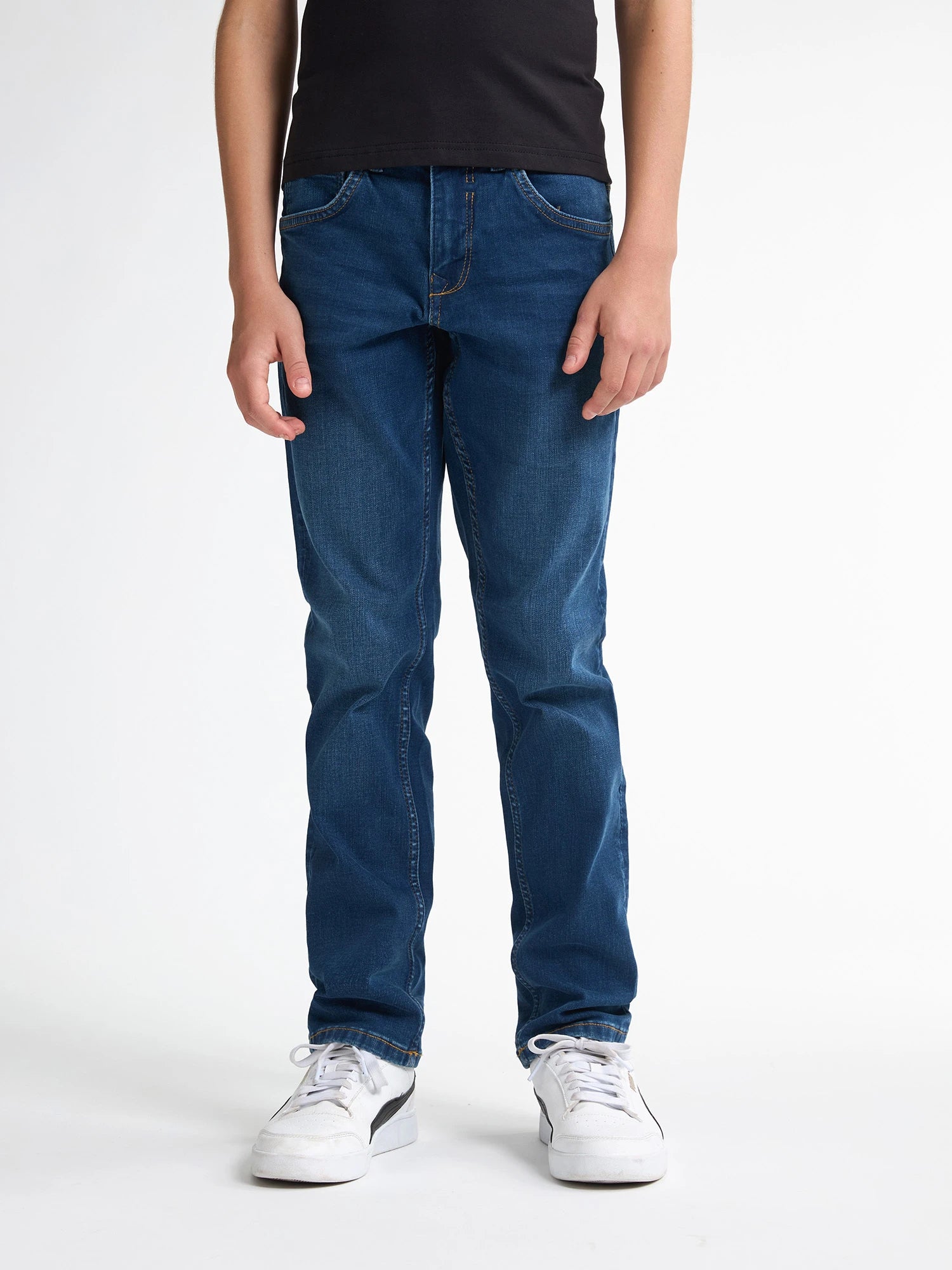 RUSSEL-BOYS-5850