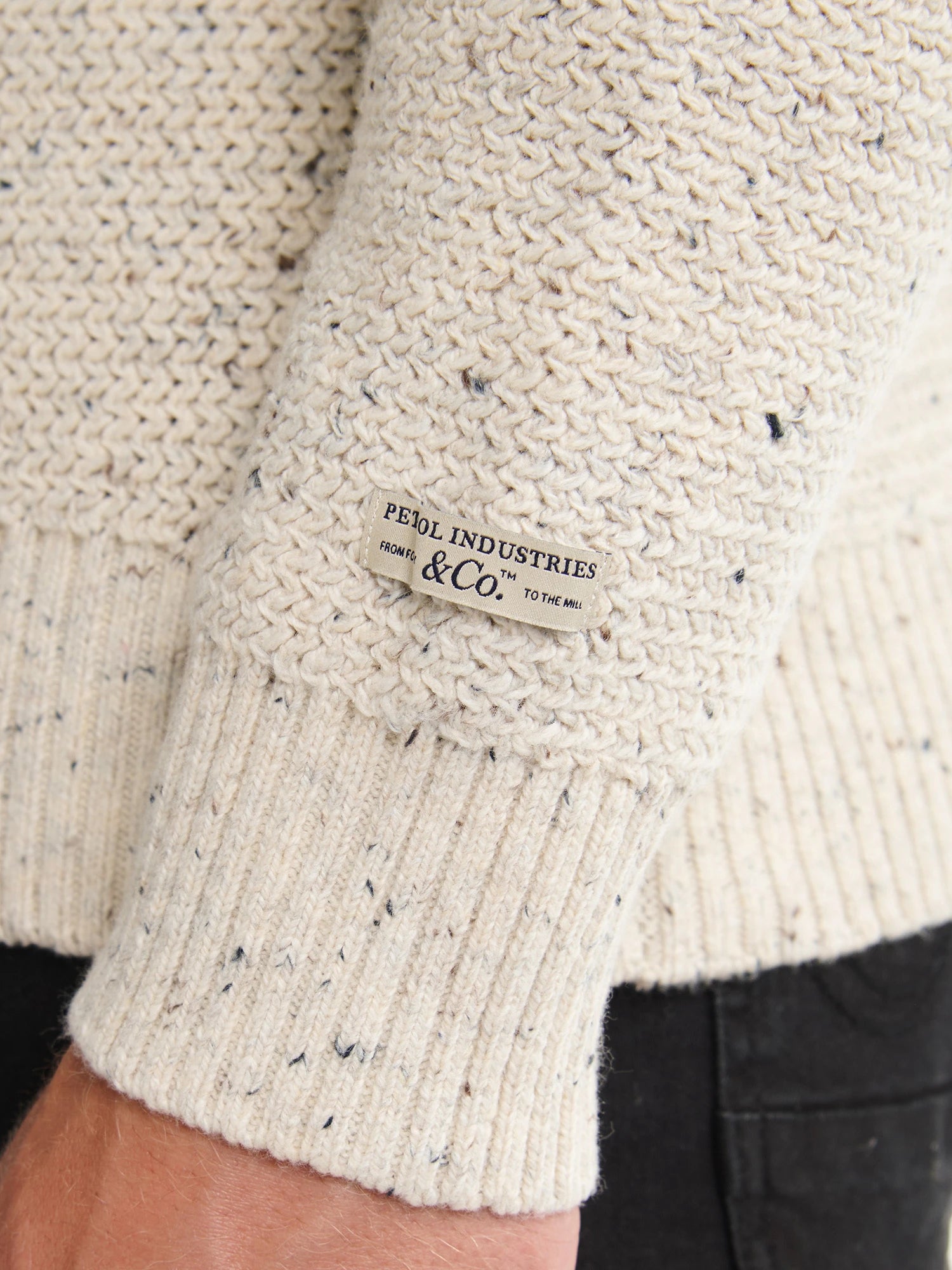 M-3050-KWC226-0009