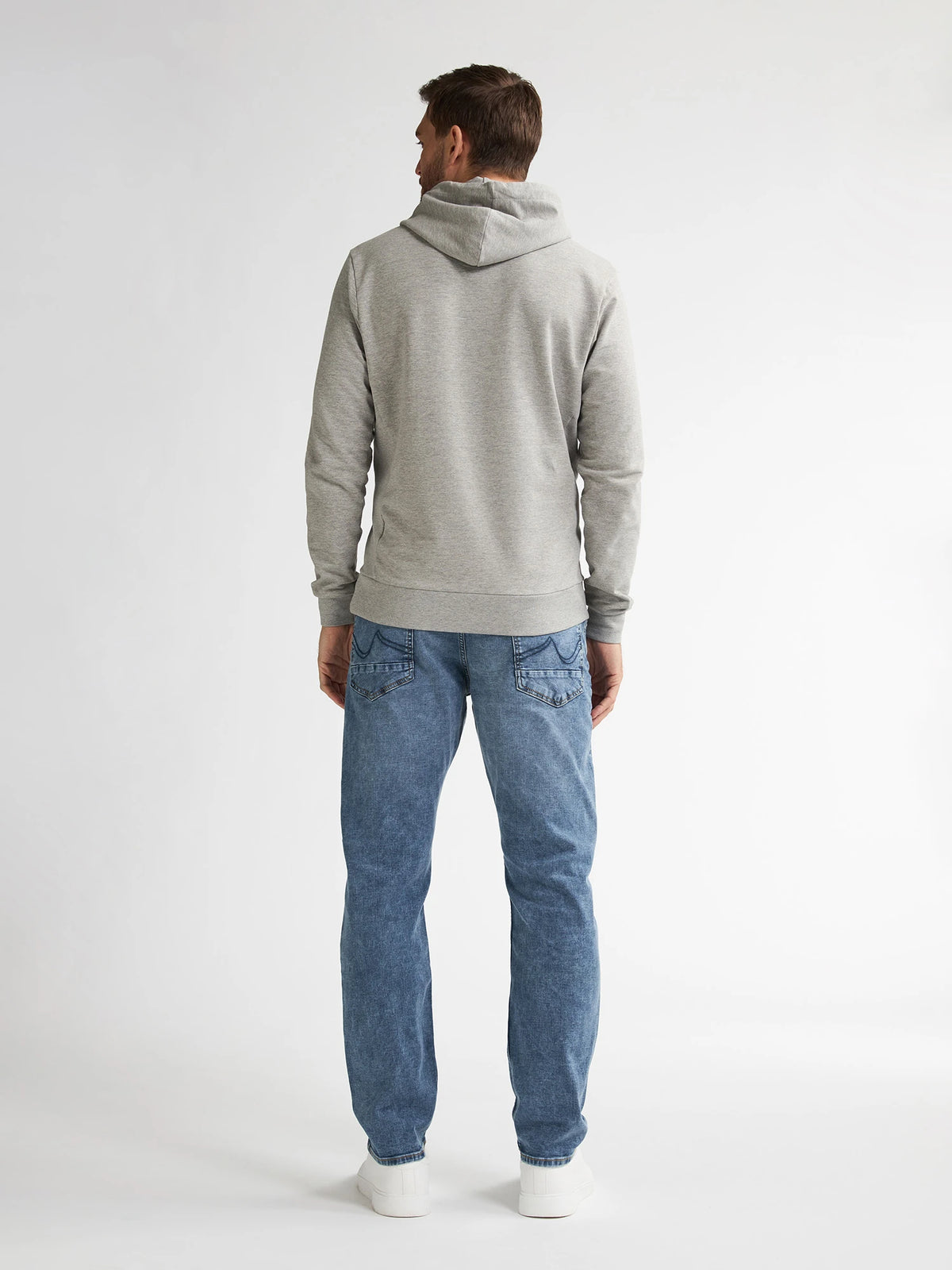 RUSSEL-5701