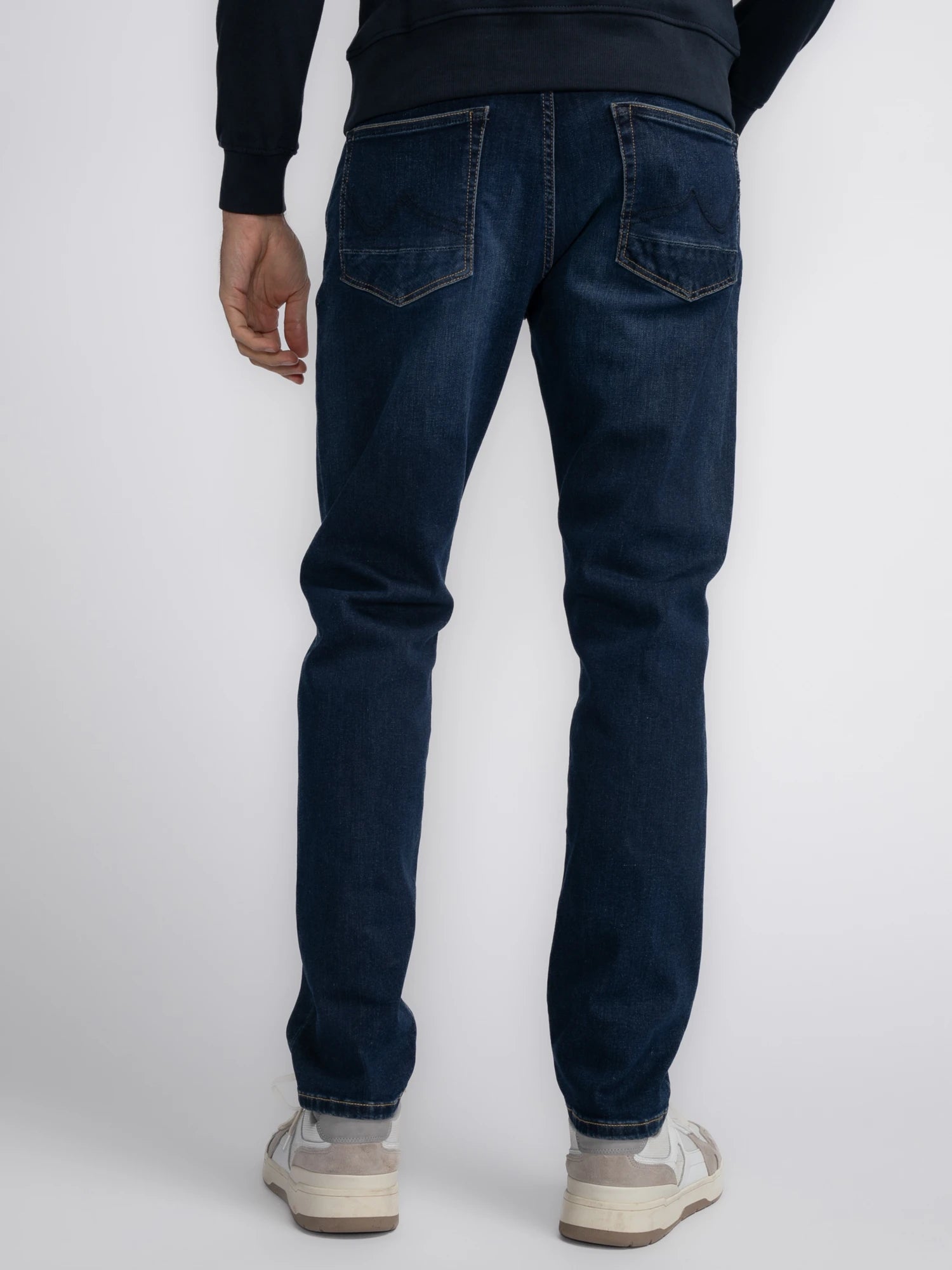RUSSEL-CLASSIC-5806