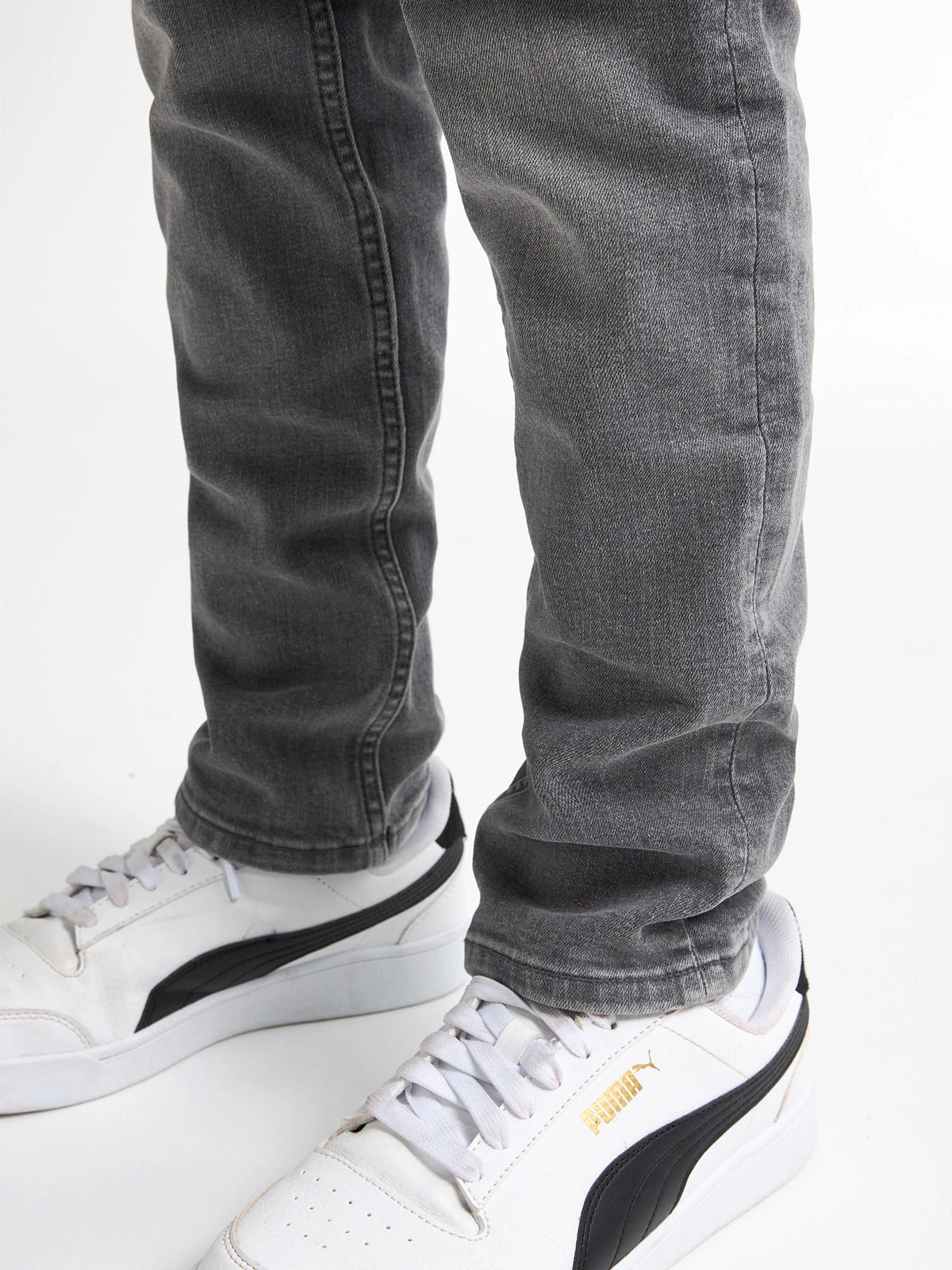 RUSSEL-BOYS-9700