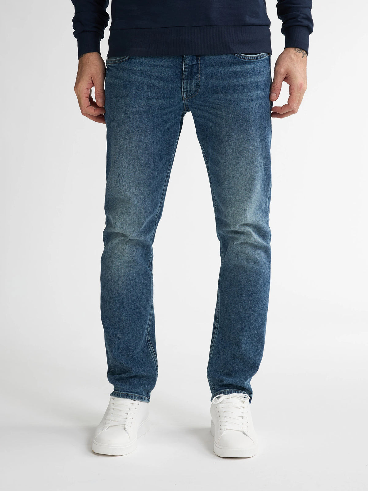 STARLING-VTG-5857