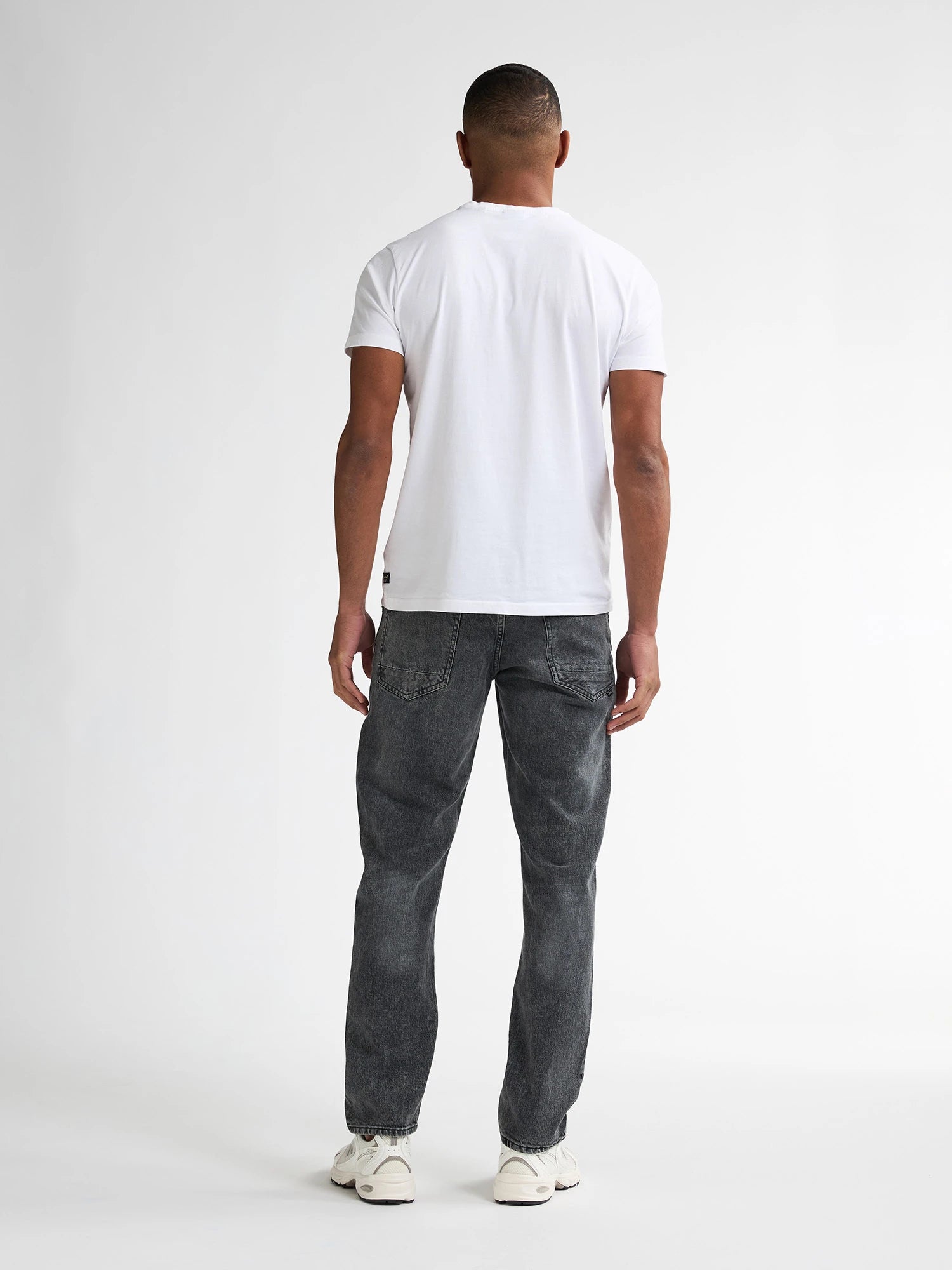 M-3040-DNM004-9705