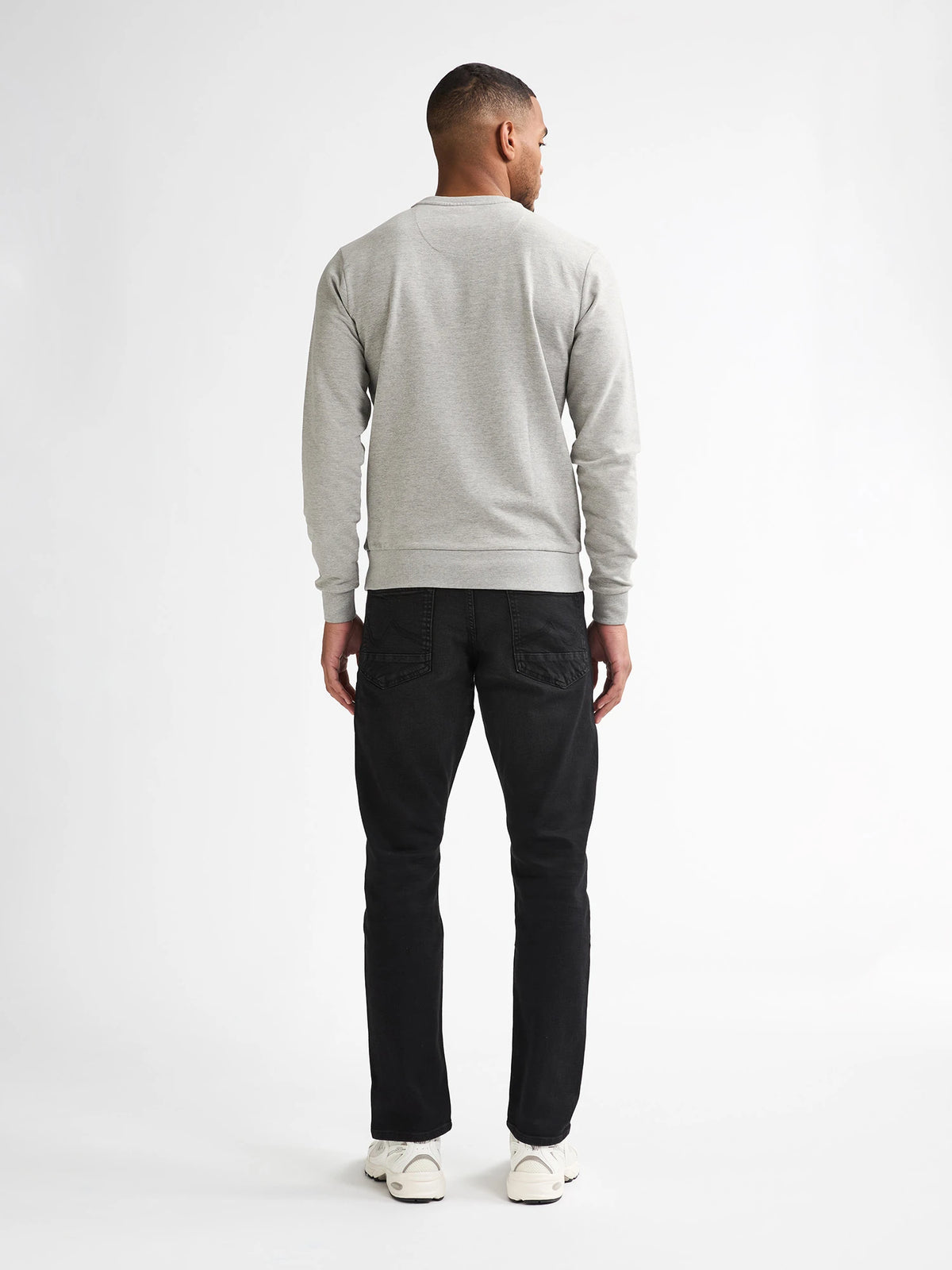 RUSSEL-9705