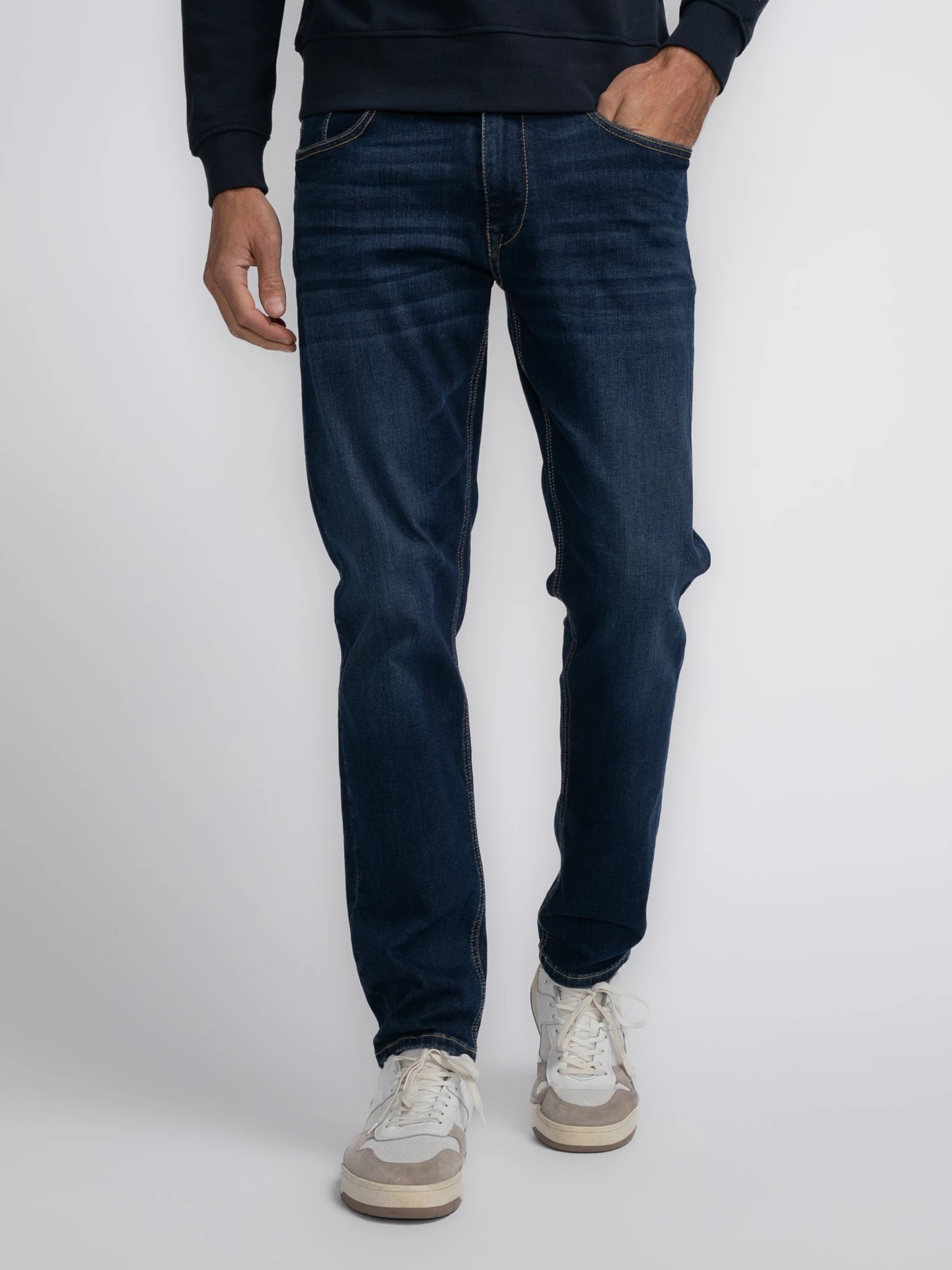 RUSSEL-CLASSIC-5806