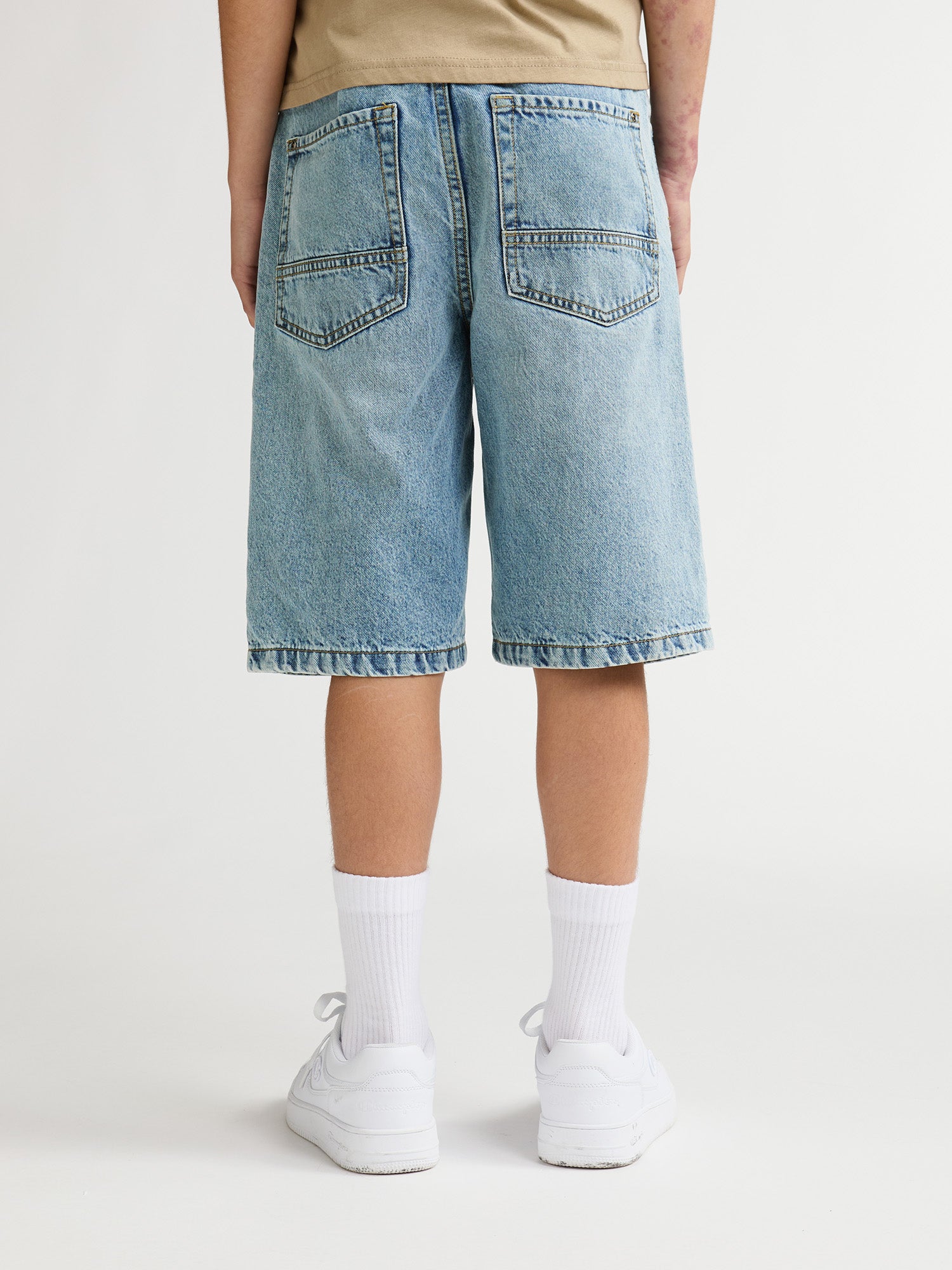 Petrol Industries Boys LENOX - Boys Denim Short Loose Fit Loose Fit Light Vintage