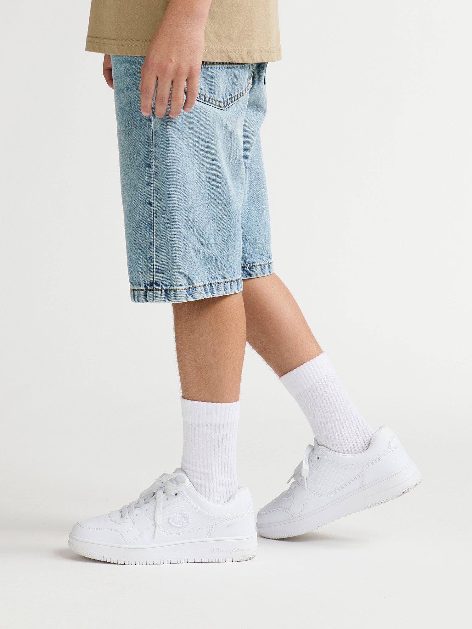 Petrol Industries Boys LENOX - Boys Denim Short Loose Fit Loose Fit Light Vintage