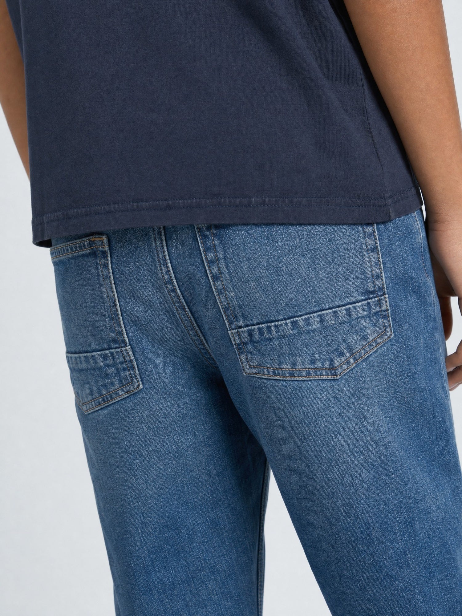 Medium vintage