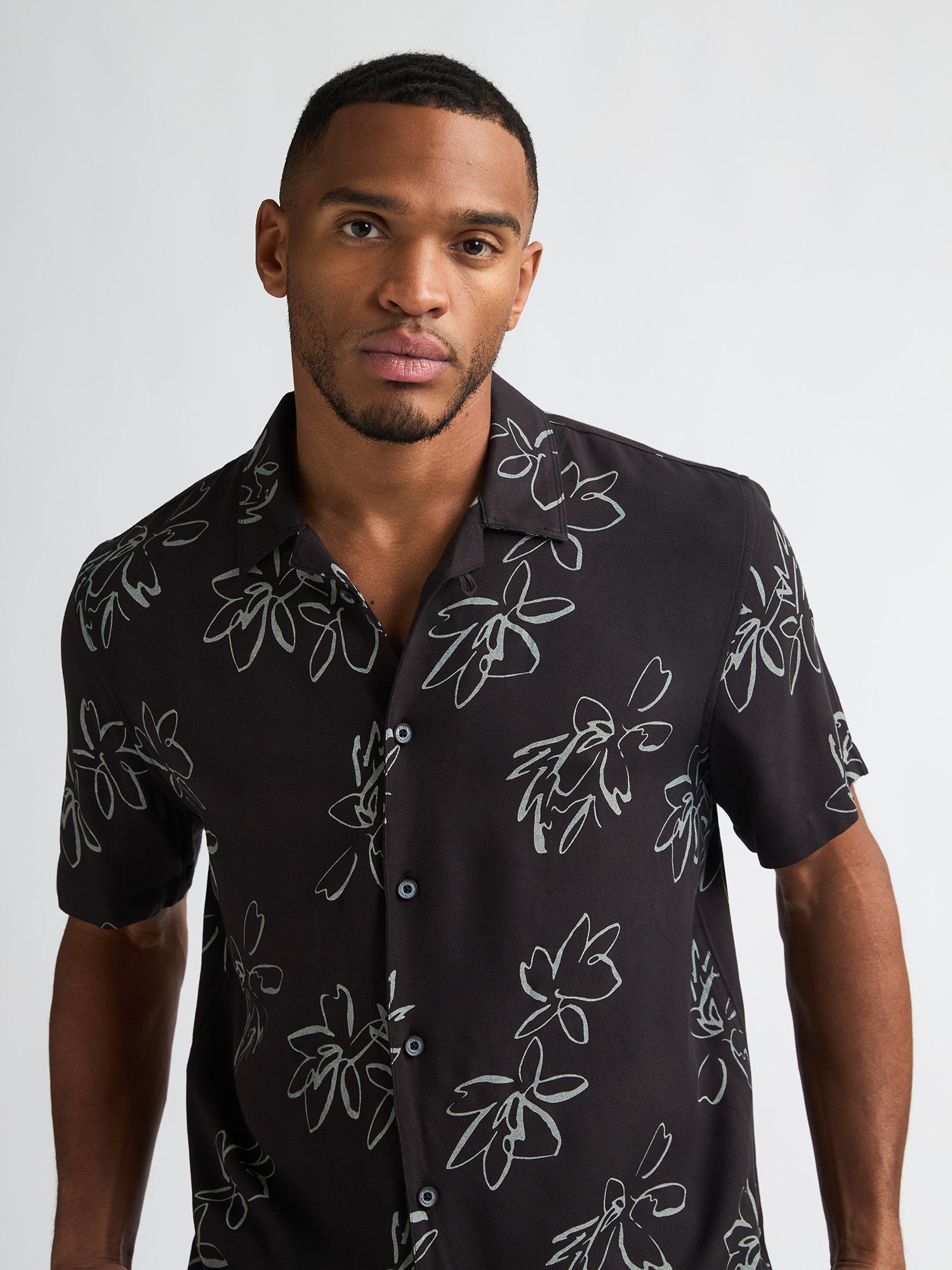 Petrol Industries Men Shirt Short Sleeve All-Over Print Regular Fit Black
