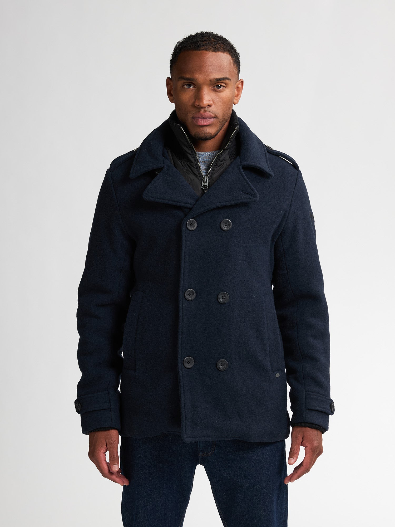 Entdecken Sie den Peacoat Jas Chequamegon von Petrol Industries