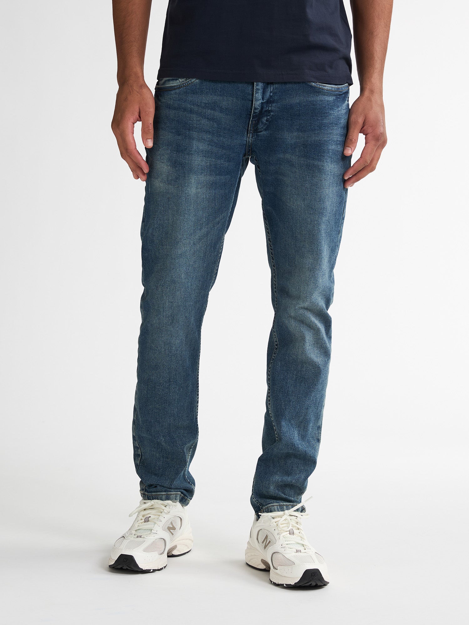 Medium vintage