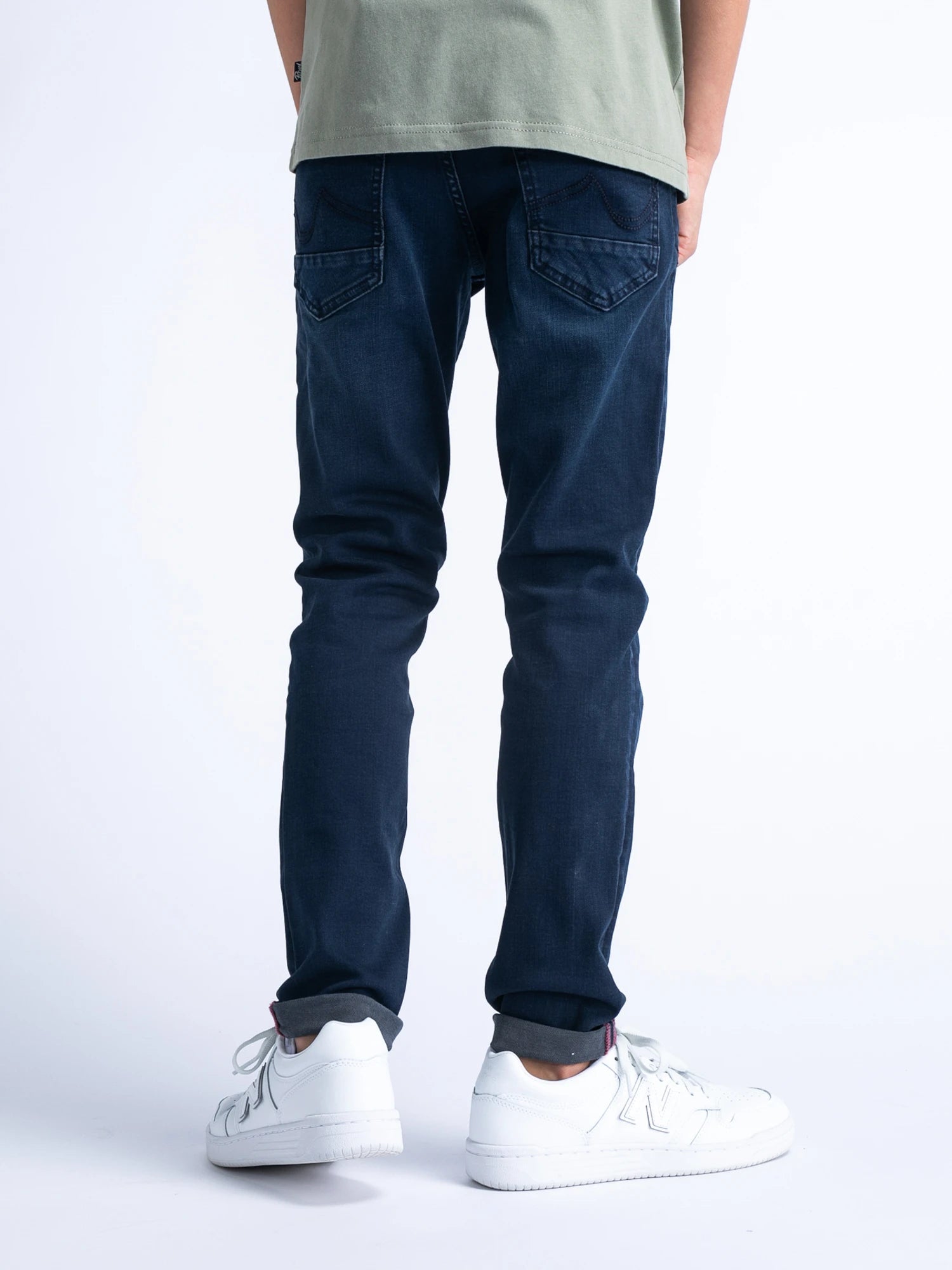 RUSSEL-BOYS-5803