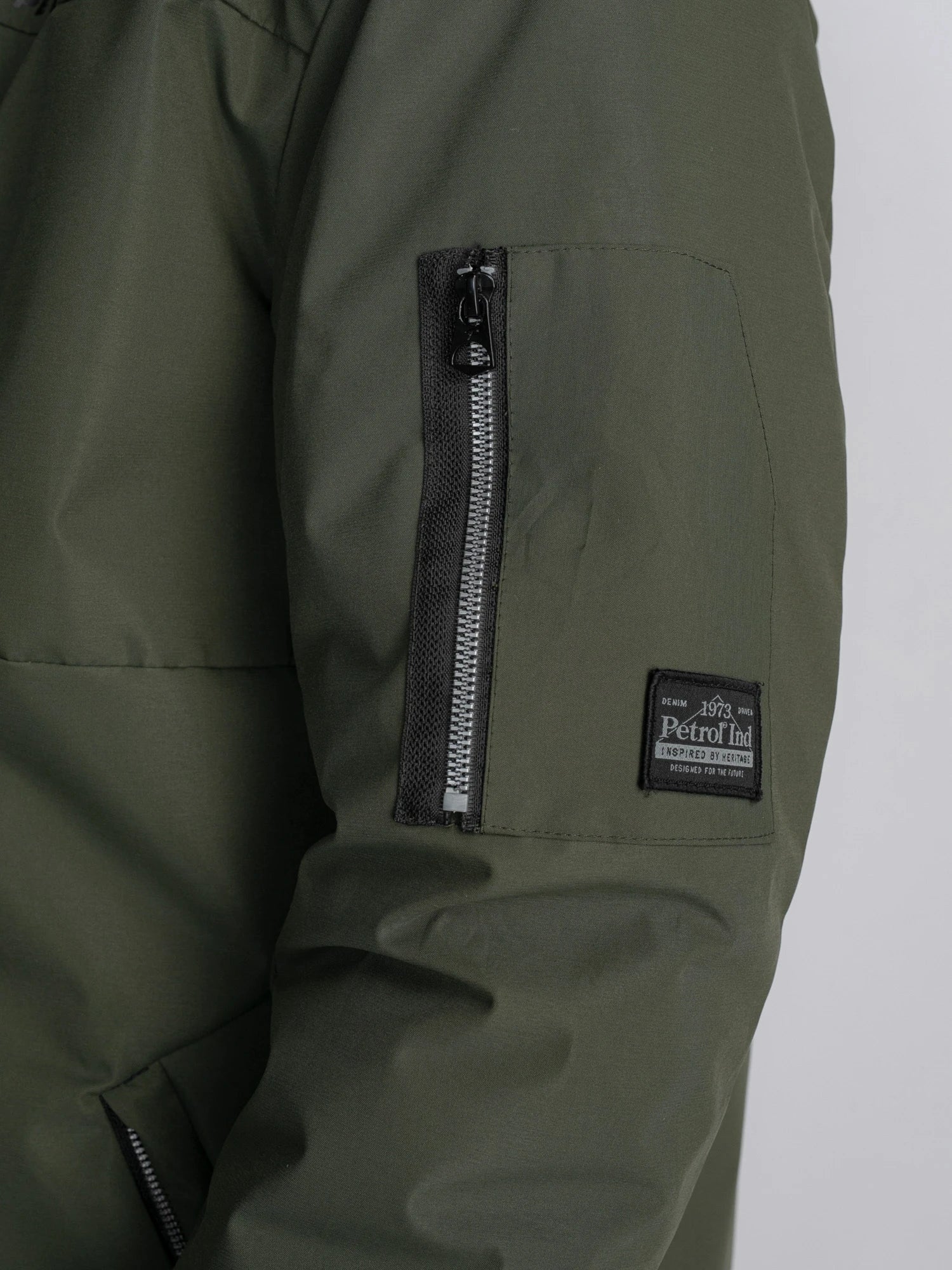 M-3030-JAC104-6092