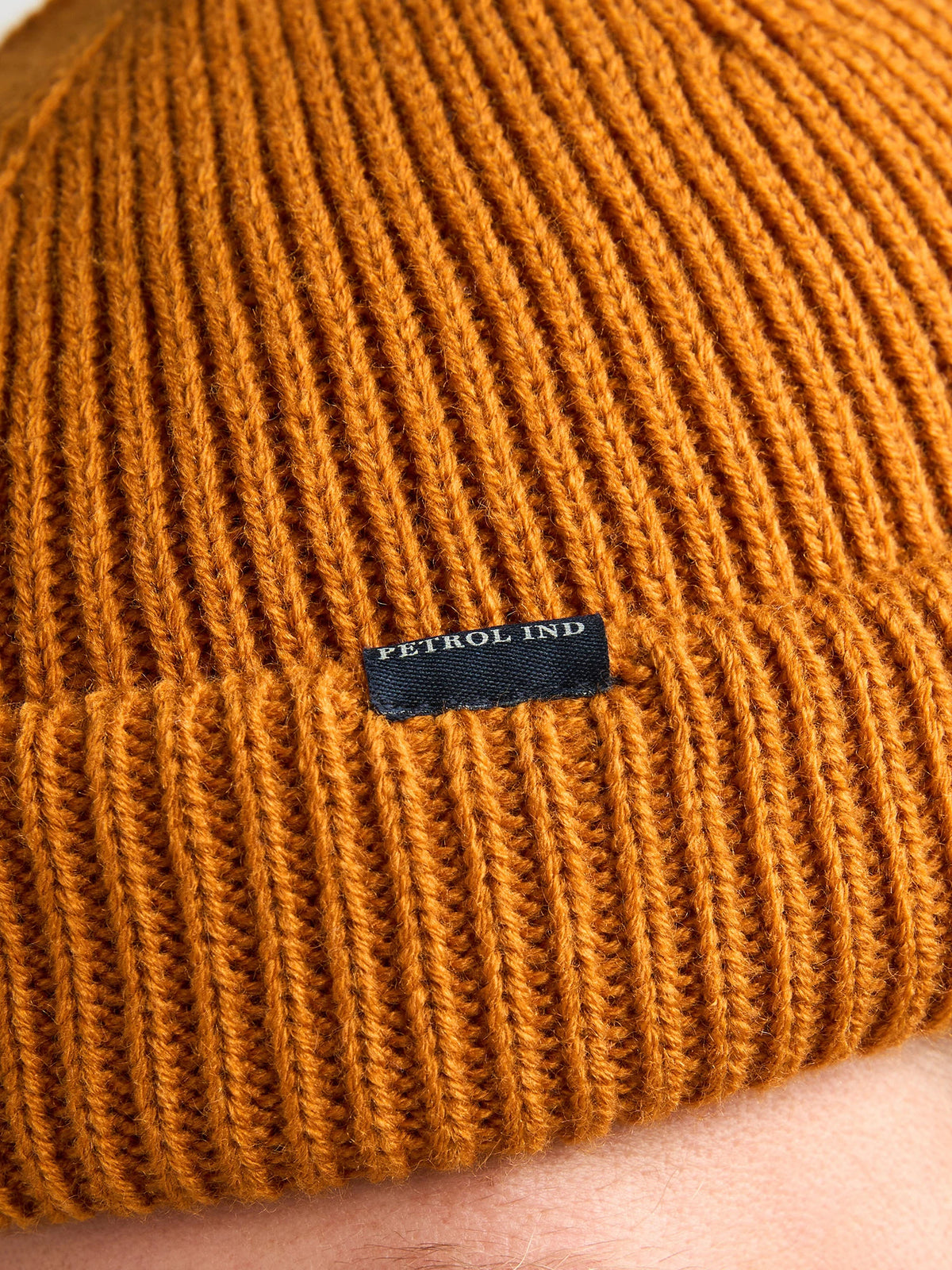 M-3060-CAP831-2128