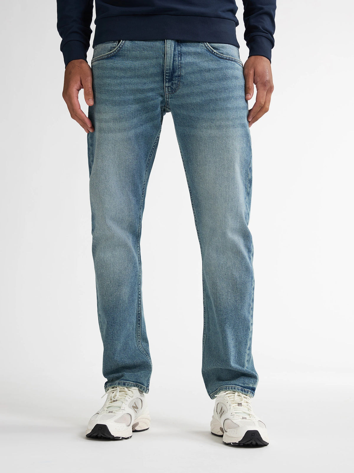 STARLING-VTG-5873