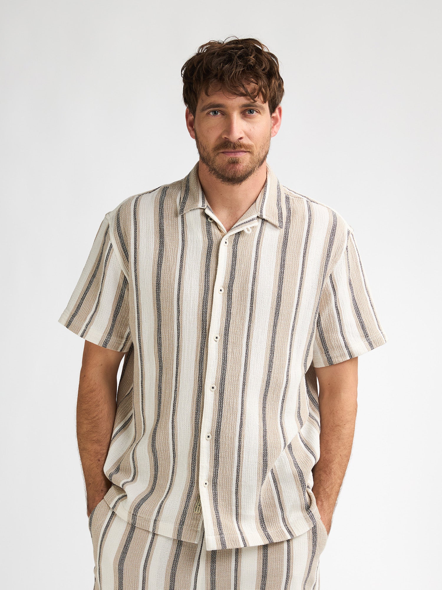Petrol Industries Men Shirt Short Sleeve All-Over Print Relaxed Fit Light Tan