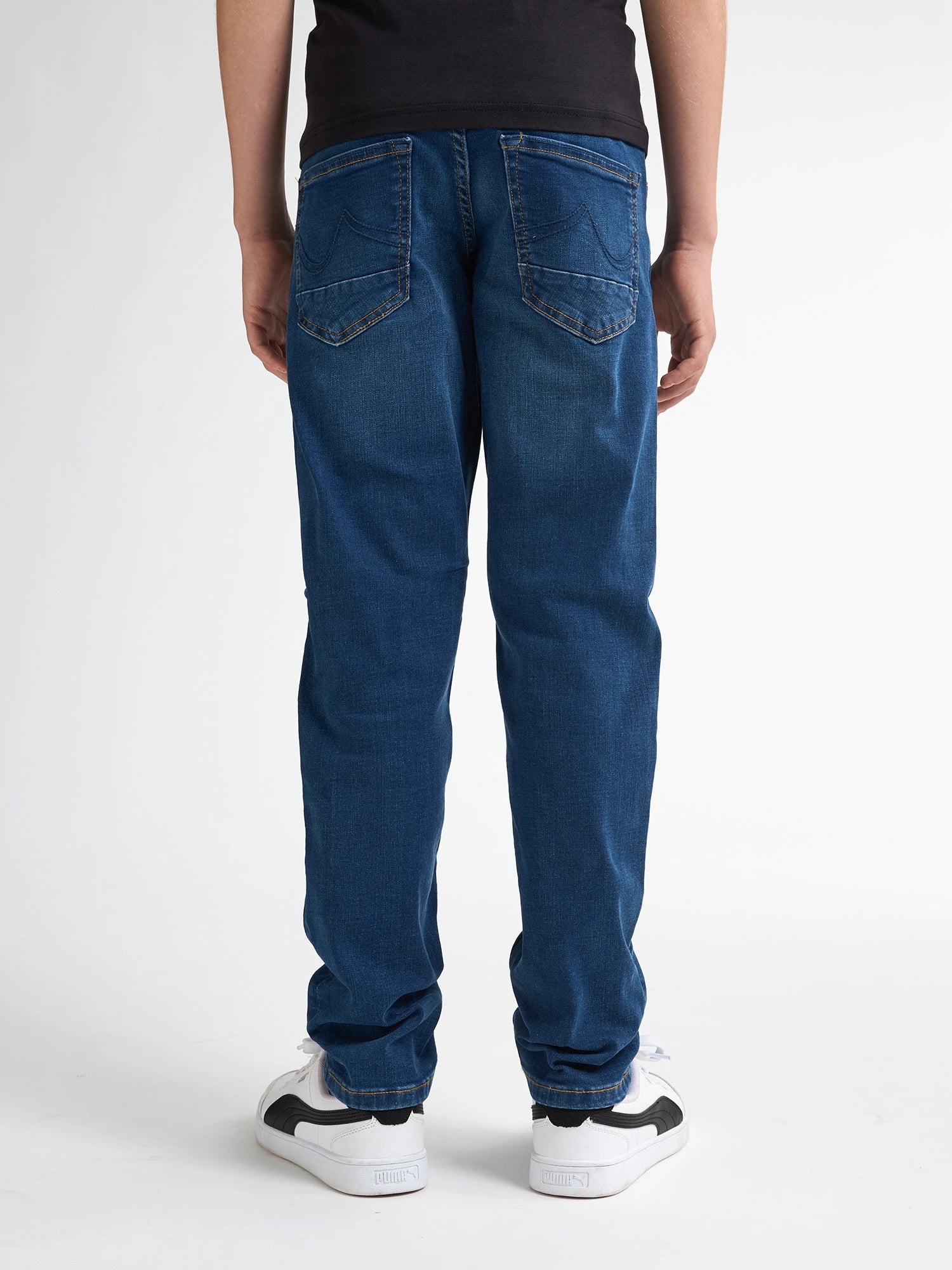 RUSSEL-BOYS-5850
