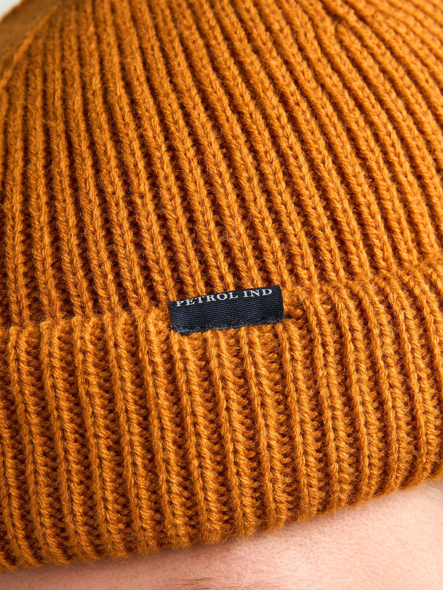 M-3060-CAP831-2128