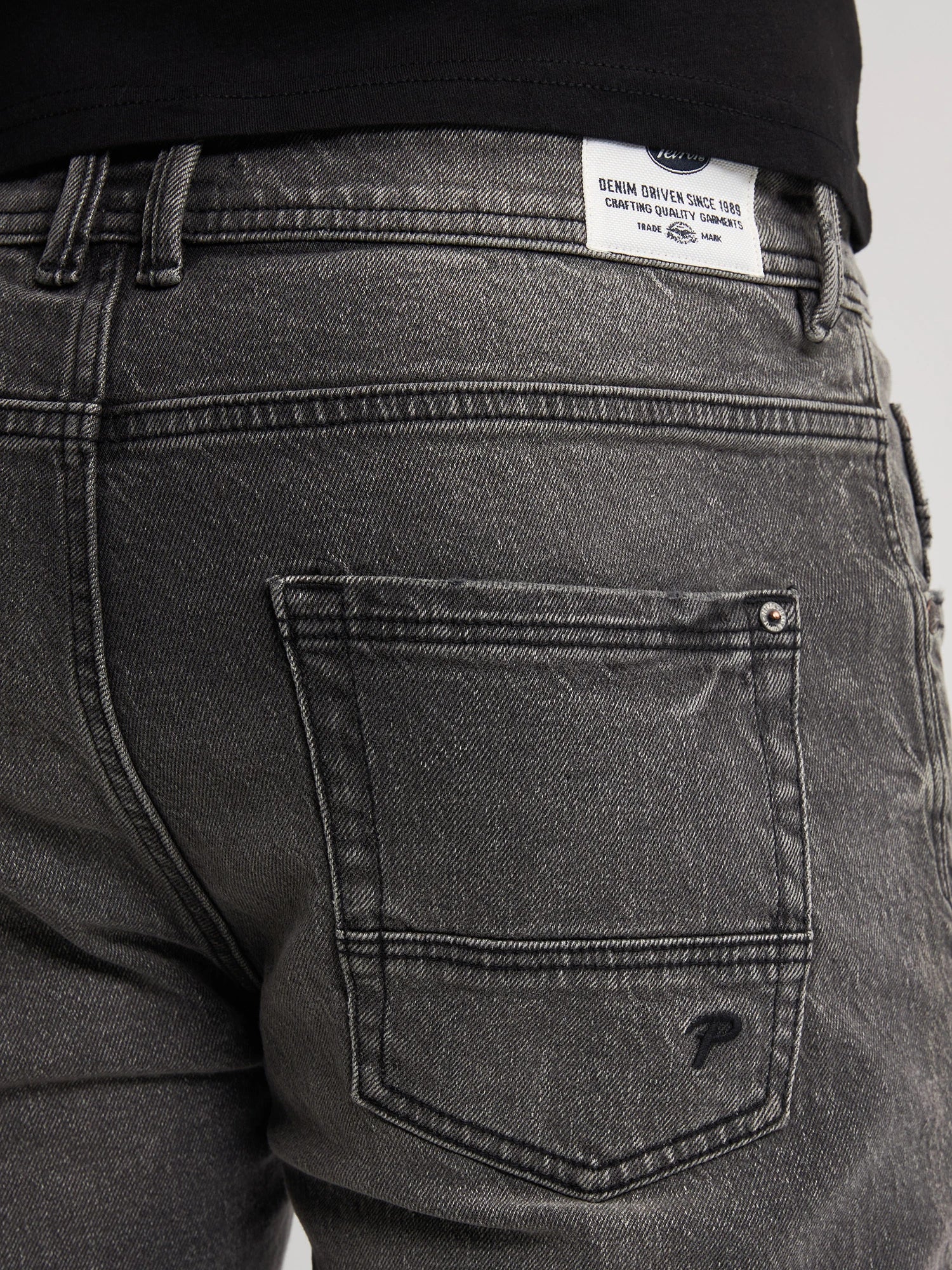 M-1050-SHO011-9705
