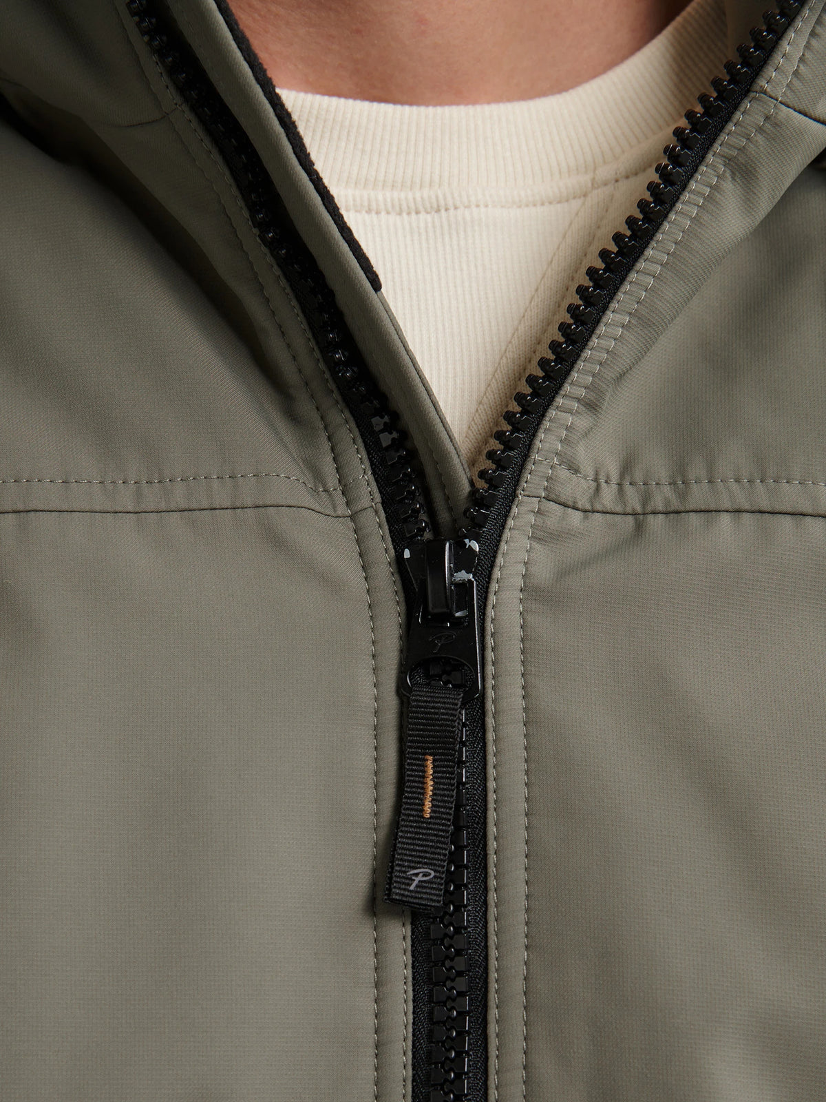 M-3050-JAC112-6174