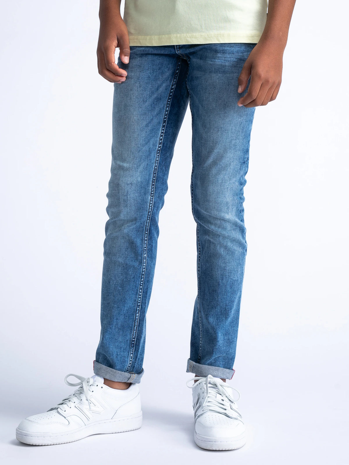 RUSSEL-BOYS-5701