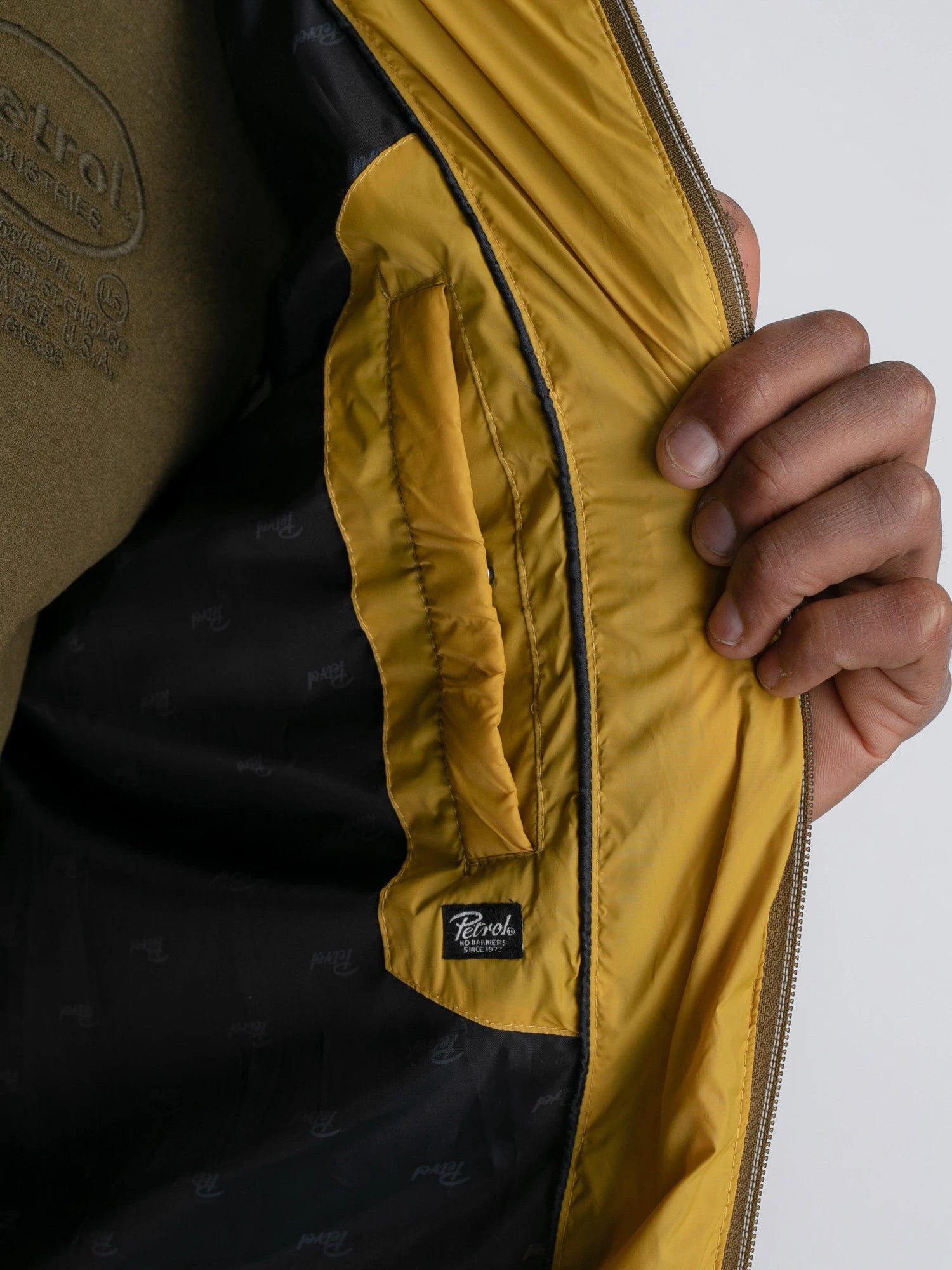 M-3030-WST107-1101