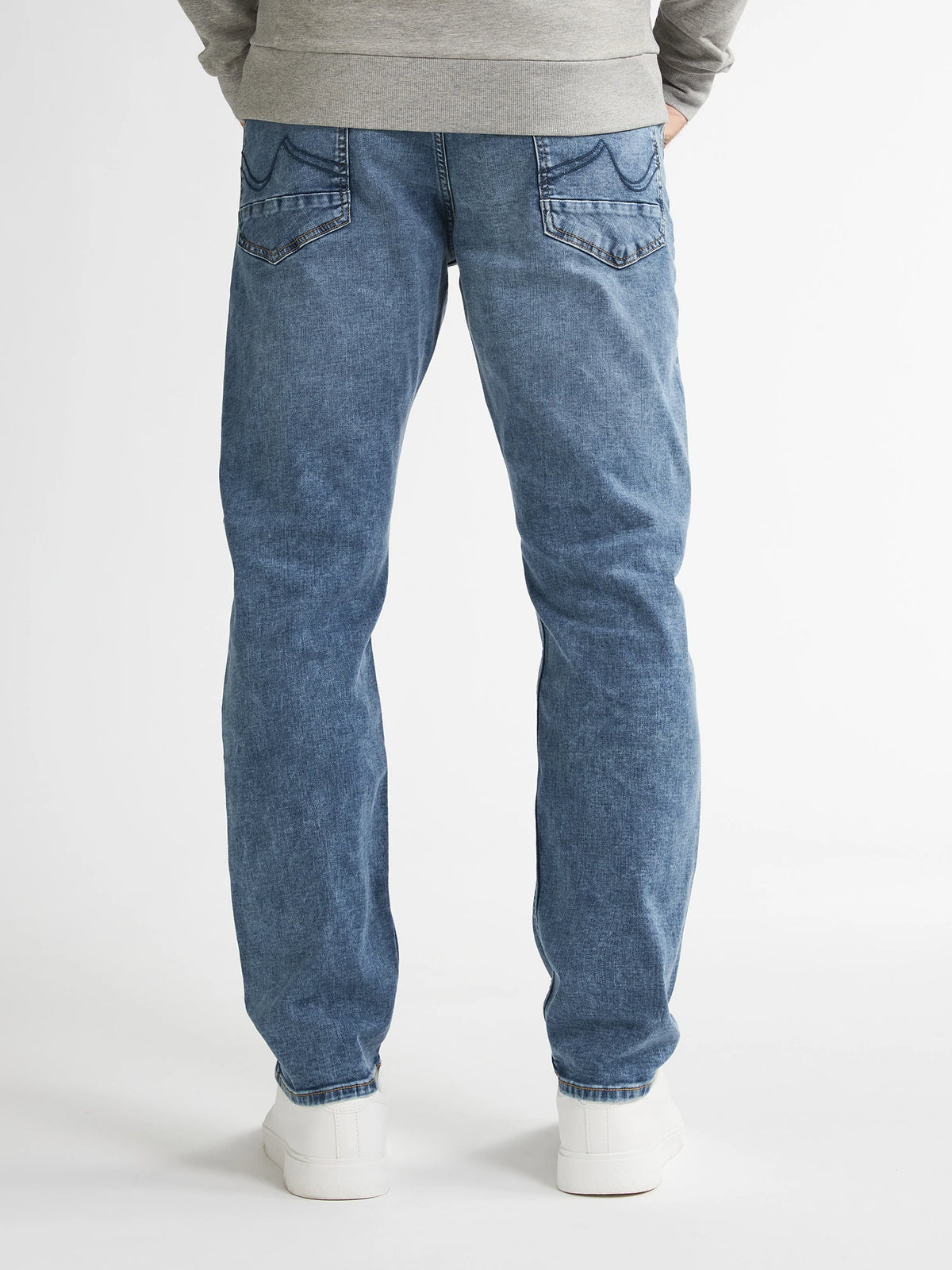 RUSSEL-5701