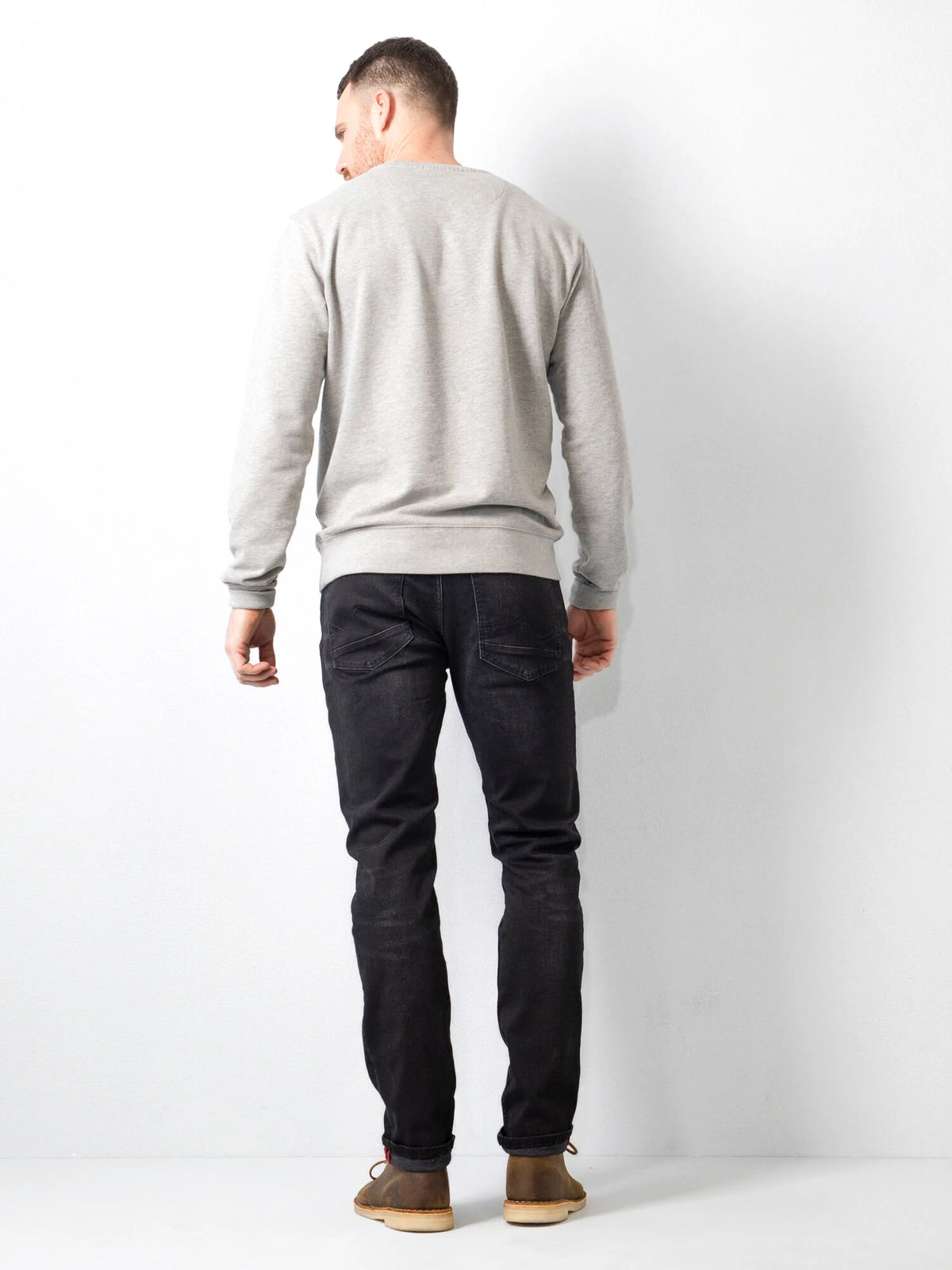 RUSSEL-9705