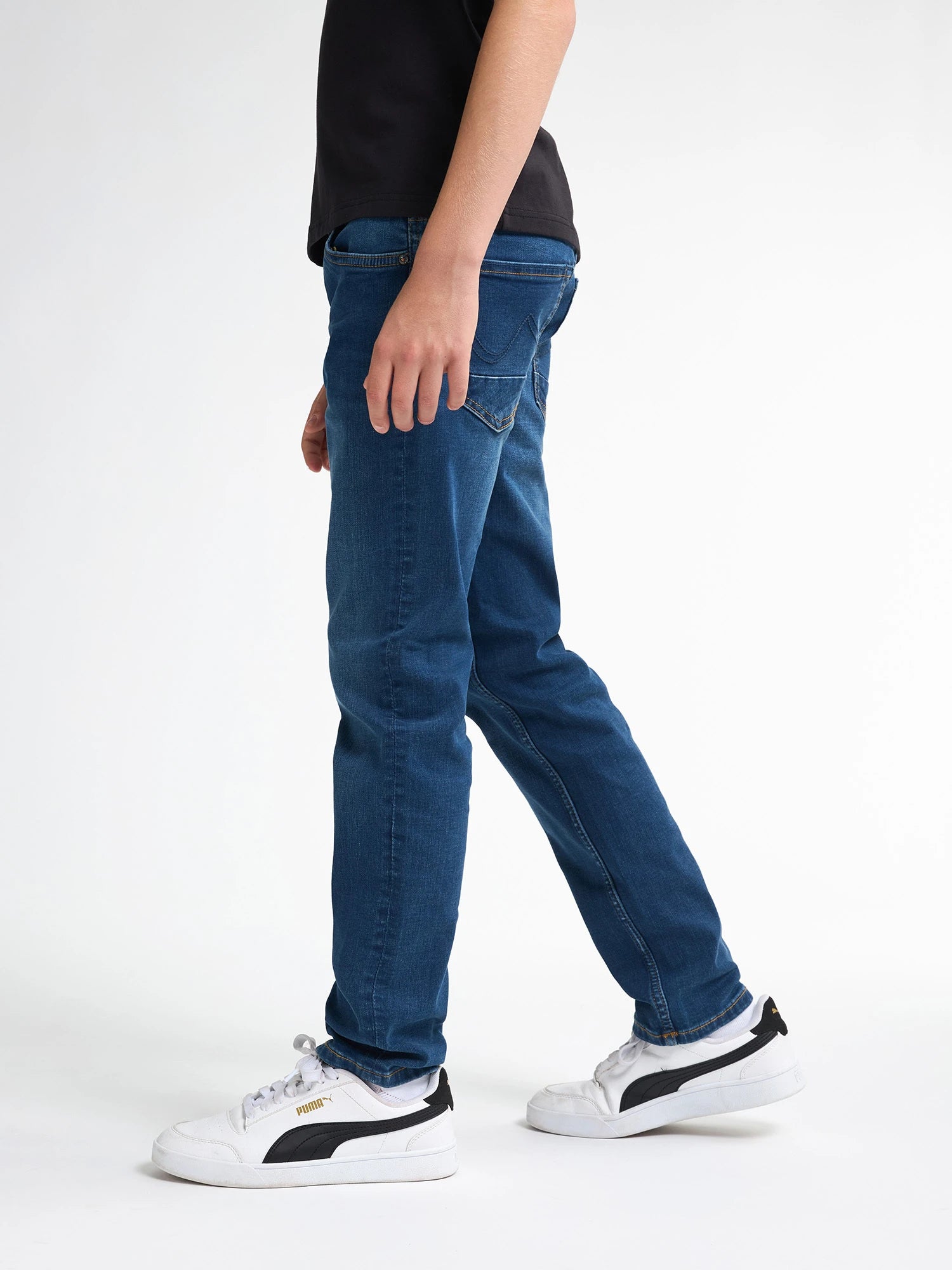 RUSSEL-BOYS-5850