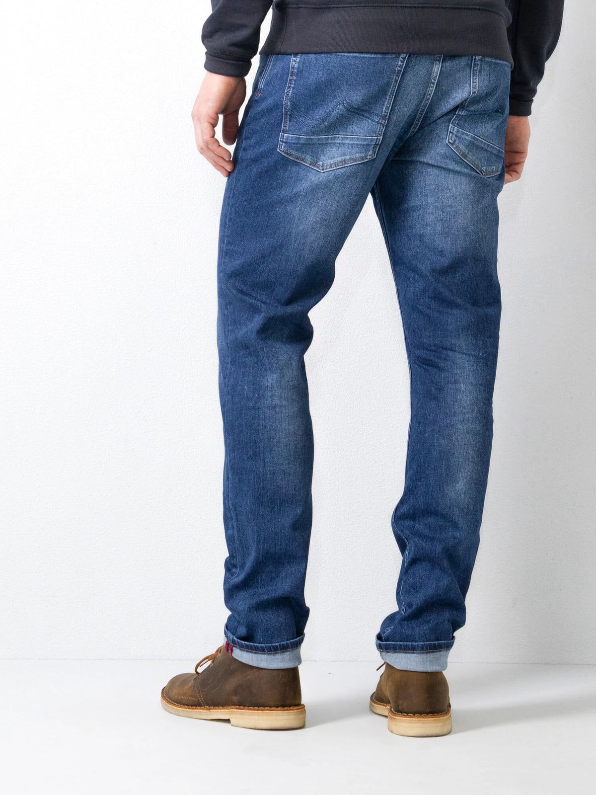 RUSSEL-5850