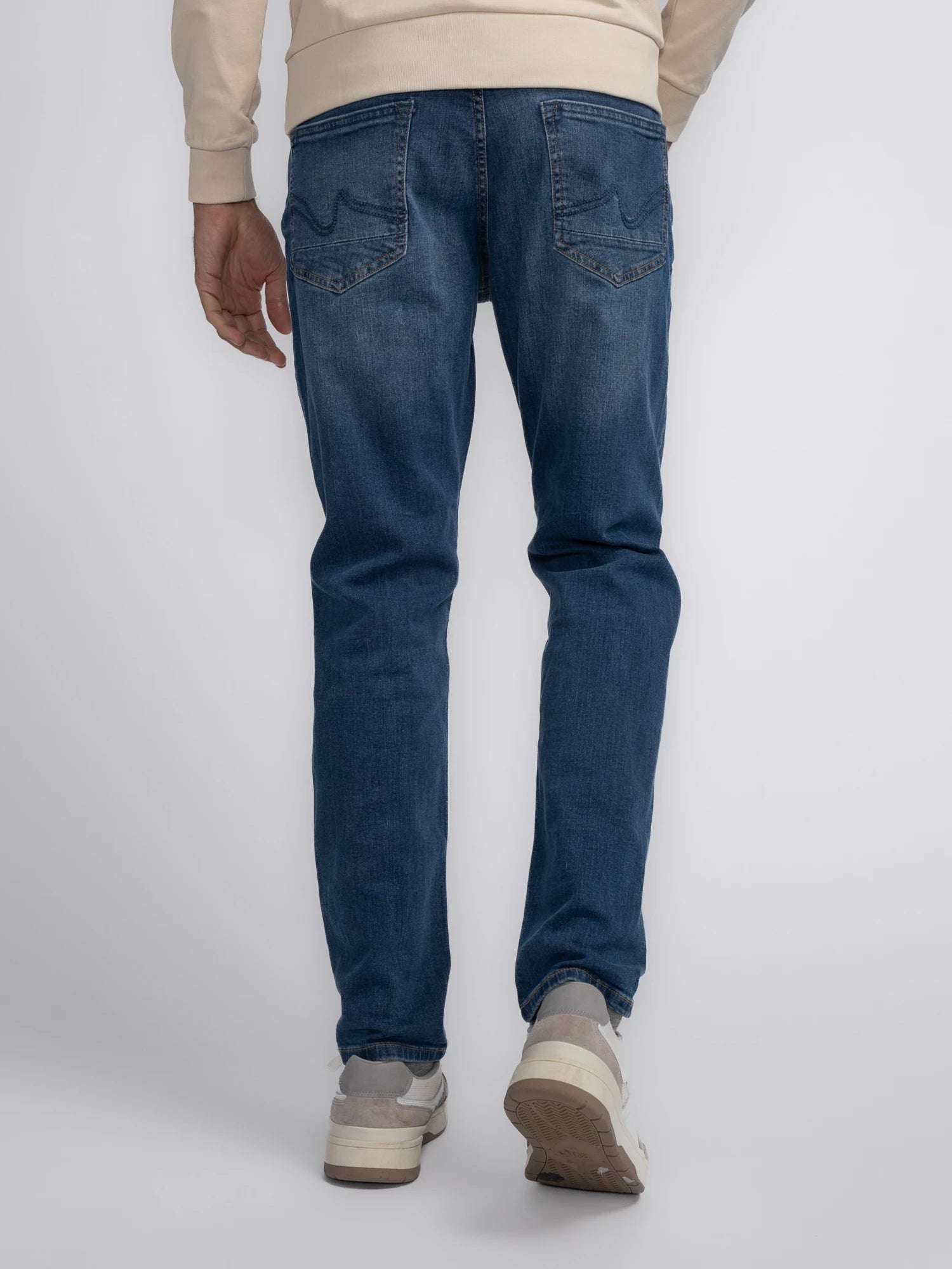RUSSEL-CLASSIC-5707