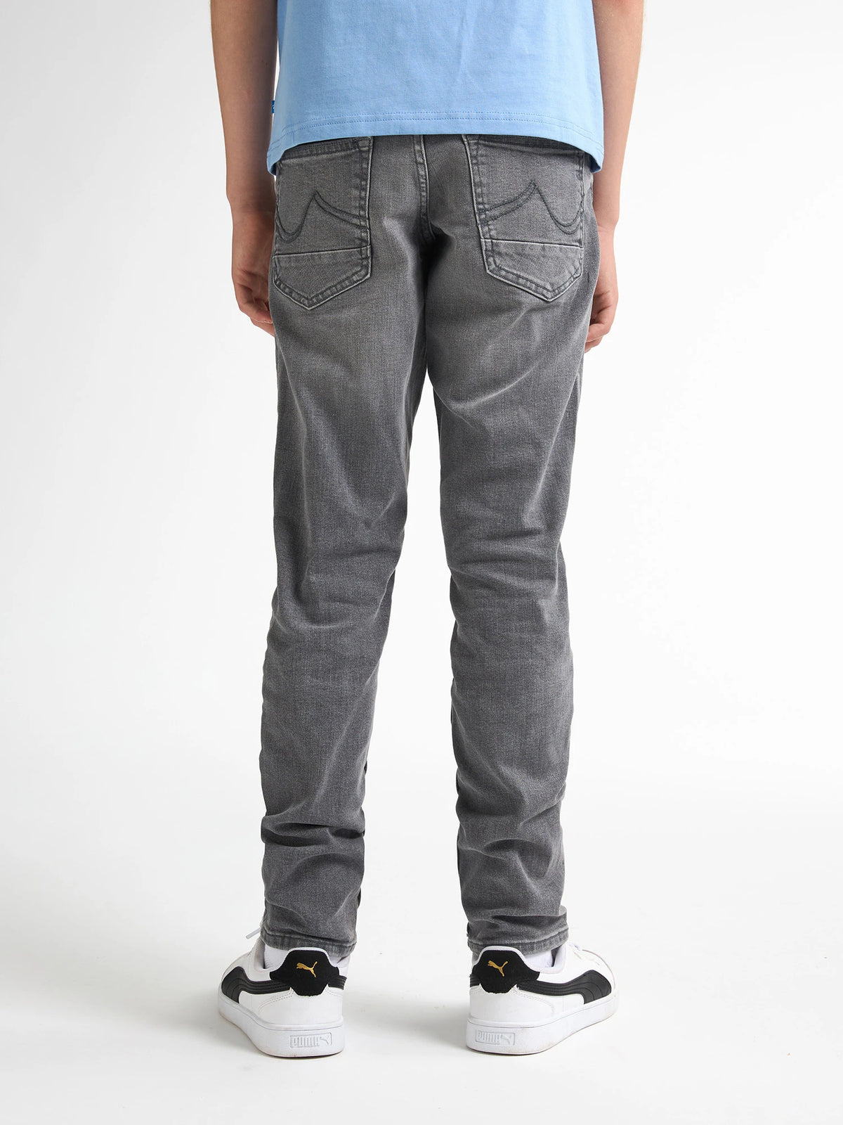 RUSSEL-BOYS-9700