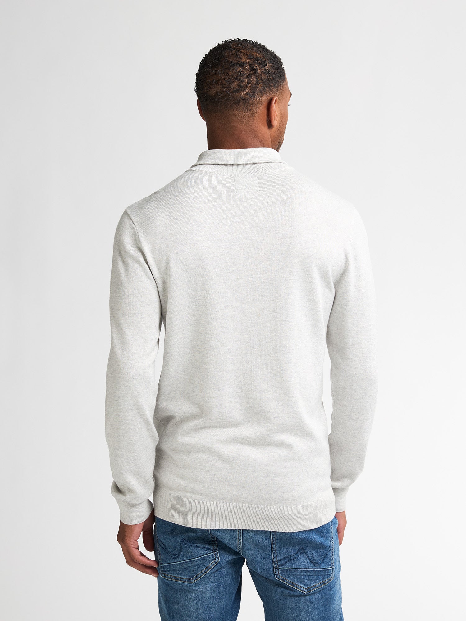 Antique White Melee