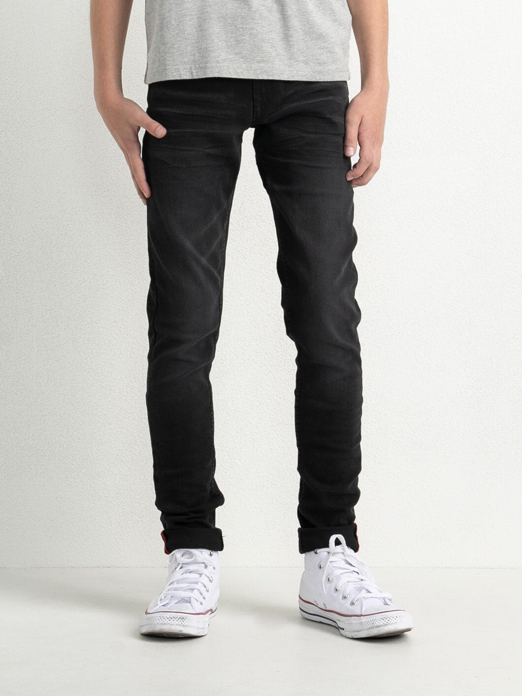 Nolan Narrow Fit Jeans