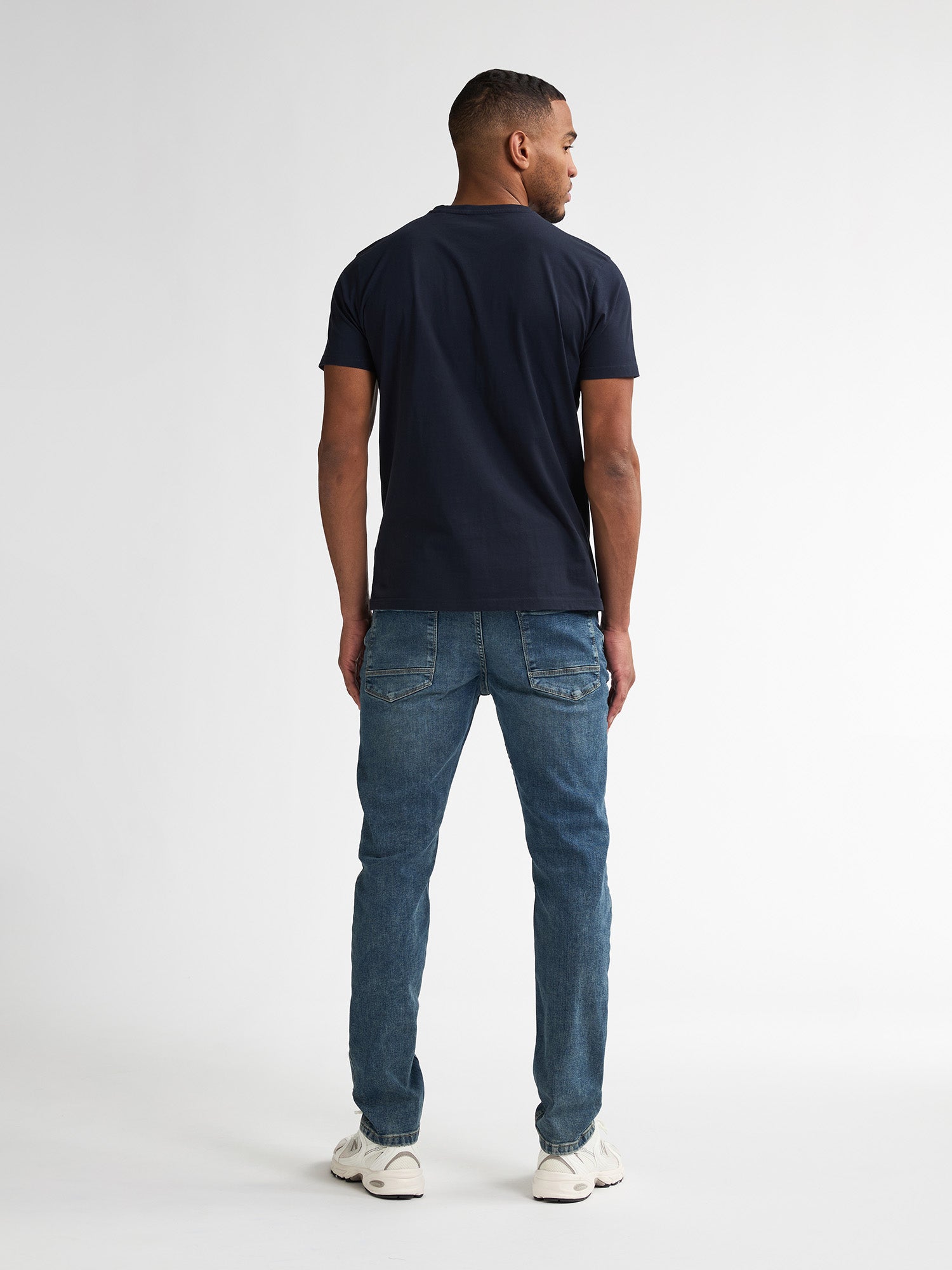 Medium vintage