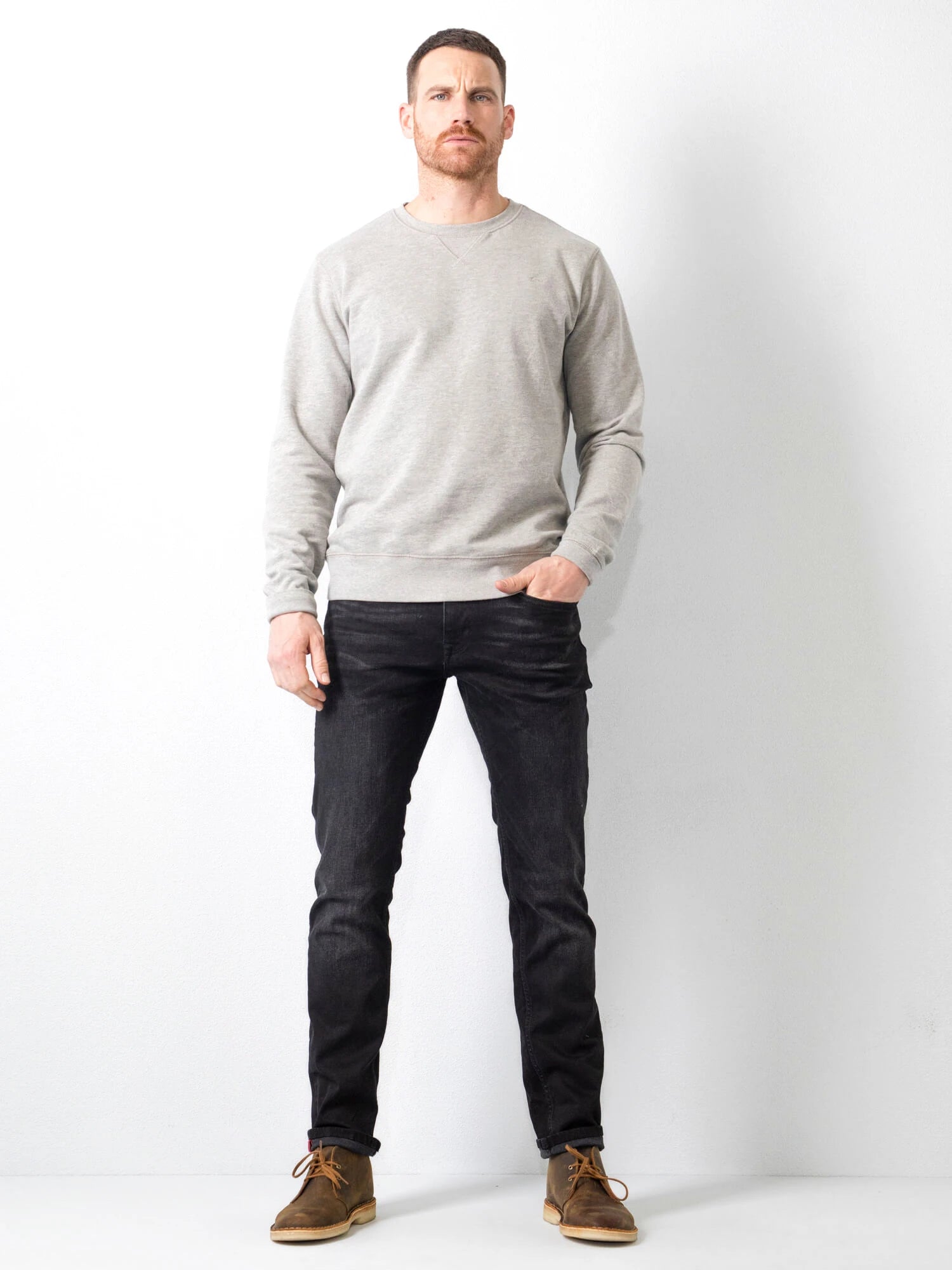 RUSSEL-9705