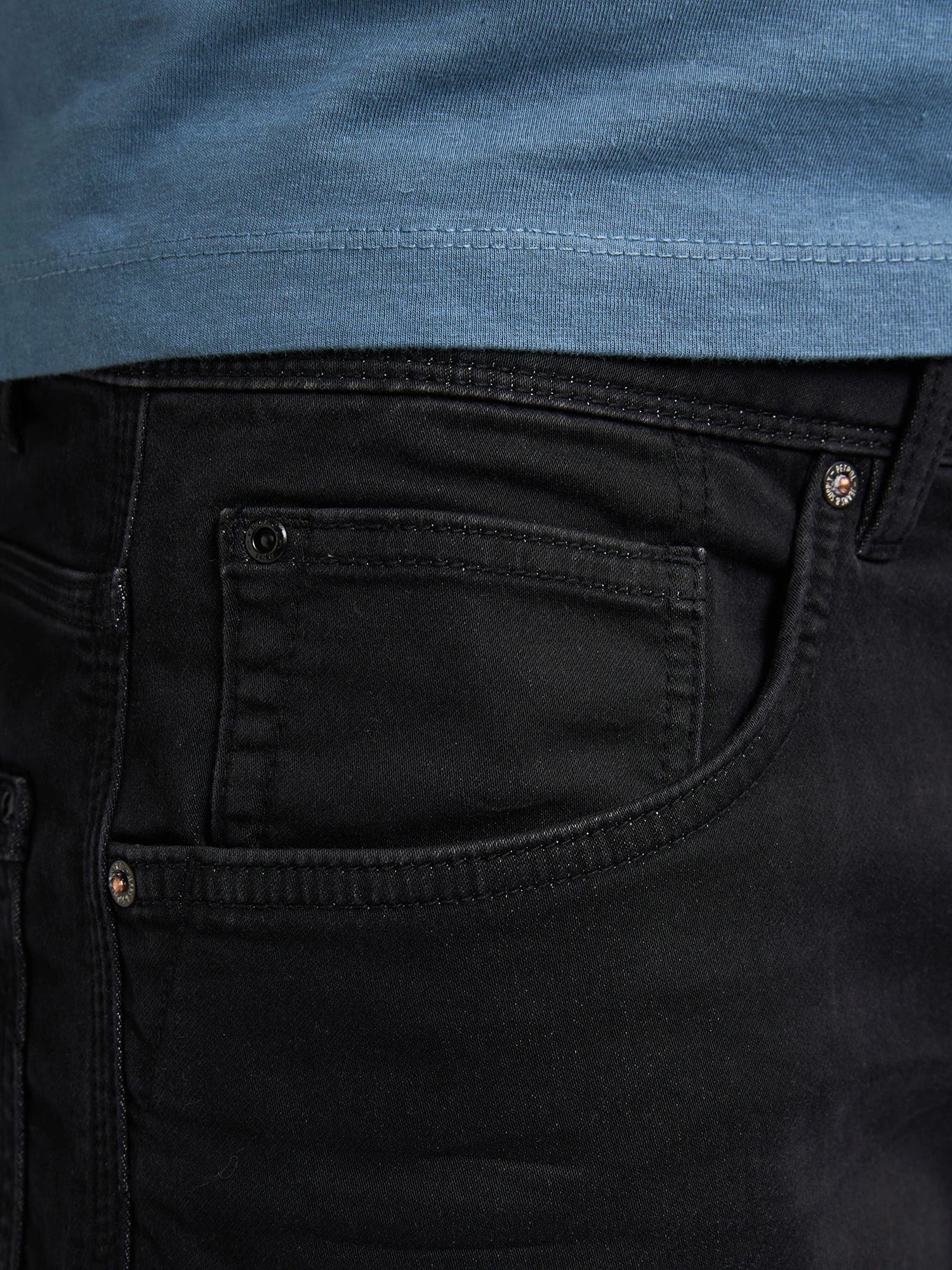 M-1020-SHO001-9705