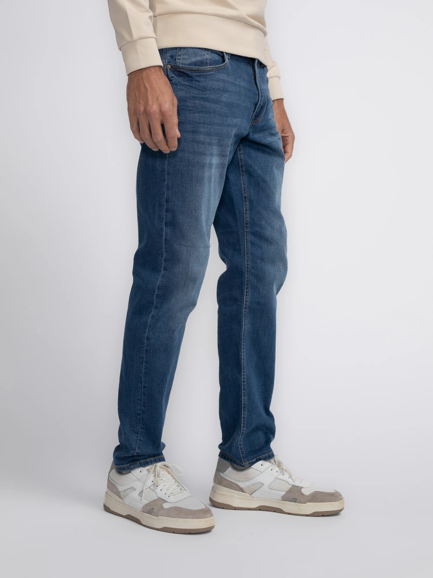 RUSSEL-CLASSIC-5707