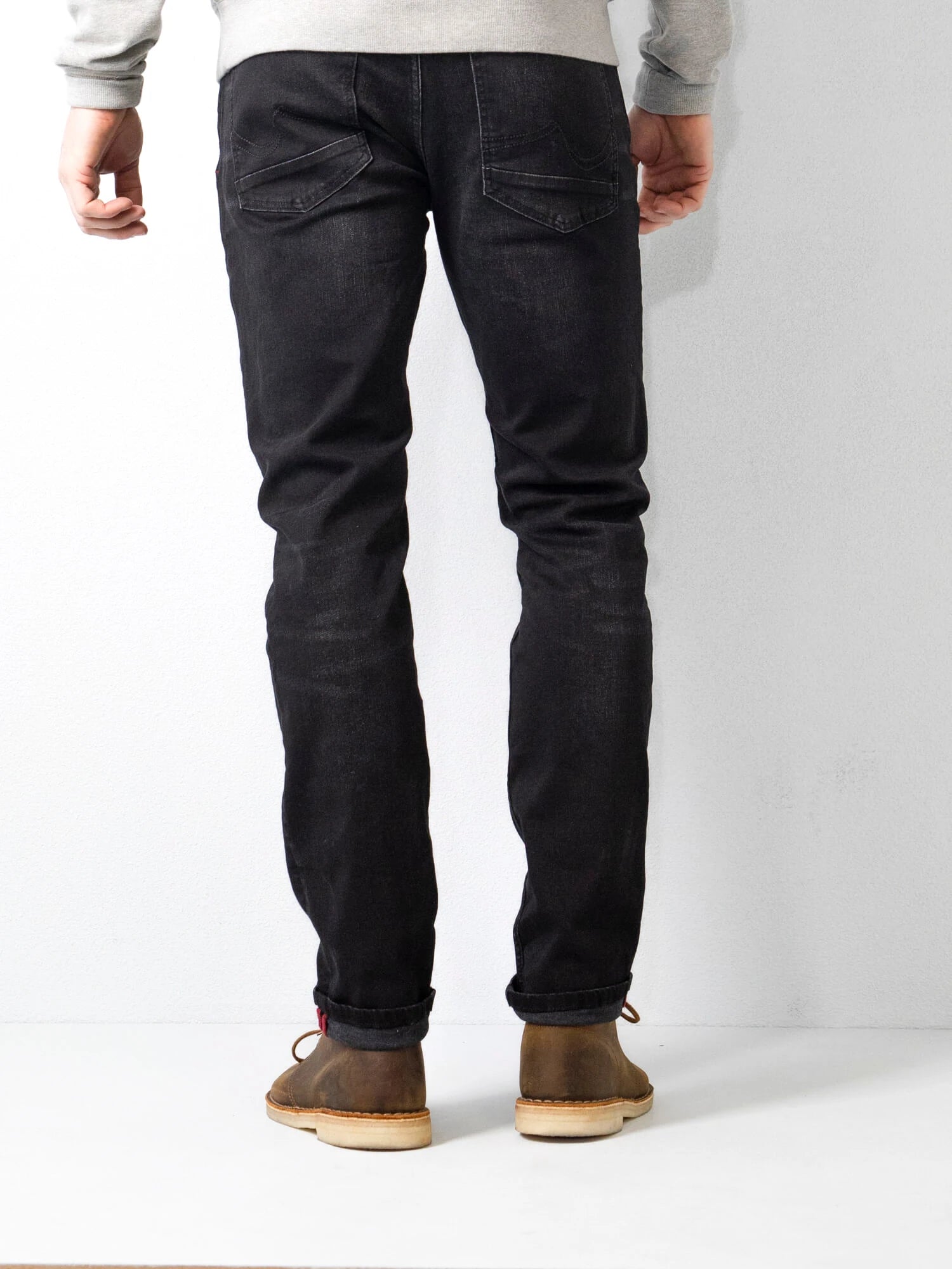 RUSSEL-9705